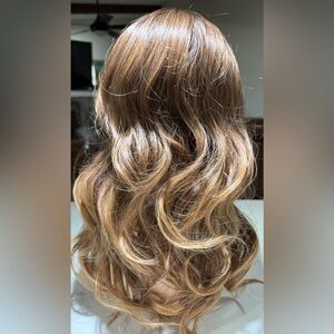 HAIR, 20” Long Layers, Lace at Center Part, Ombre Med Brown to Light brown